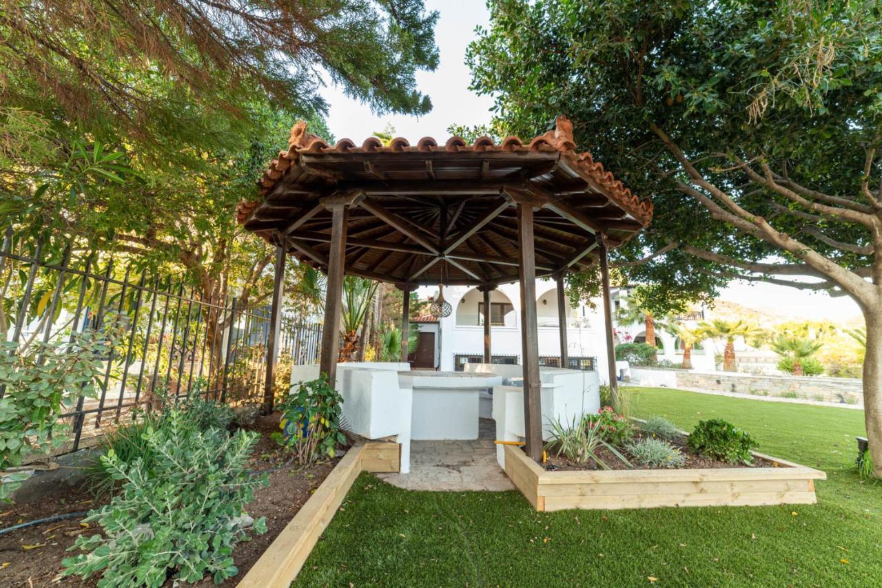 Alkis House By Aegiankazarte Apartamento Kapotidhes Exterior foto